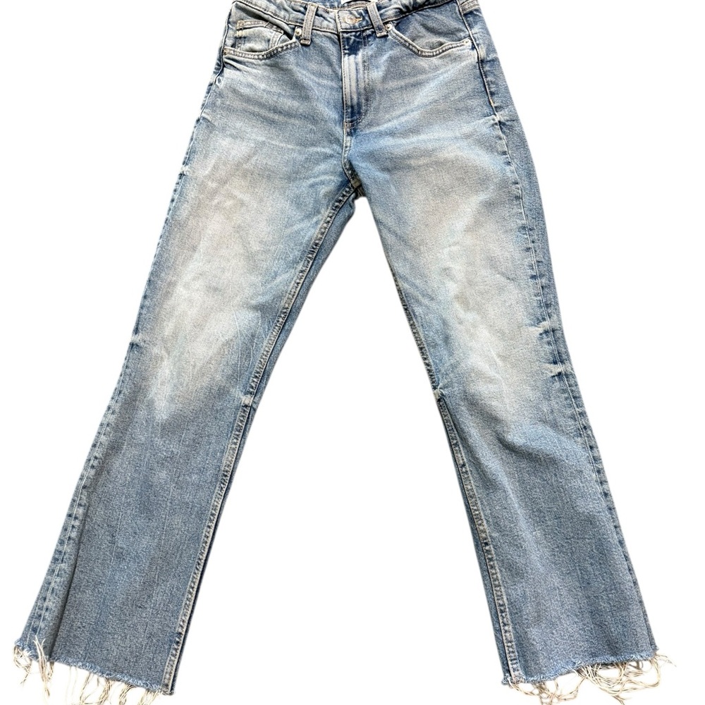 Zara Women’s Denim Jeans With Raw Hem in Classic Blue Size 4